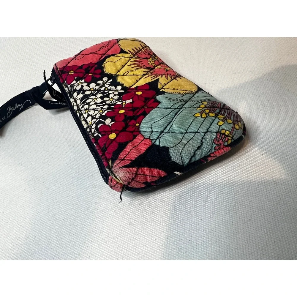 Vera Bradley Happy Snails Quilted‎ Double Zipper Key & Change Purse with Clip